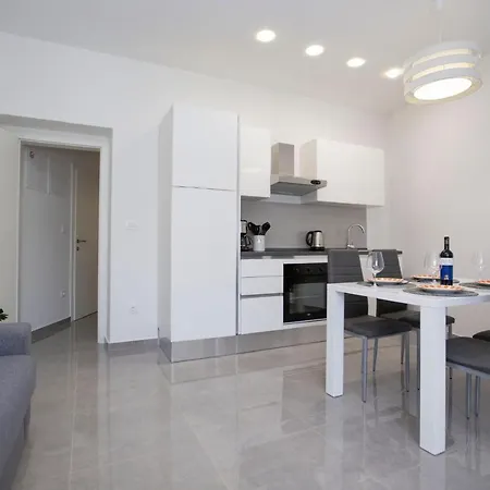 Appartement Triple A Split
